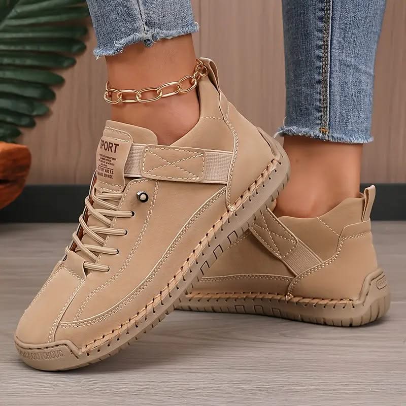 Úna | The Orthopedic Leather Sneaker